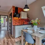 Royal Aparts Vika Górskie Z Ogrodem Apartamento