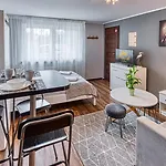 Royal Aparts Vika Górskie Z Ogrodem Apartamento Karpacz