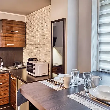 Royal Aparts Vika Gorskie Z Ogrodem Apartment Karpacz