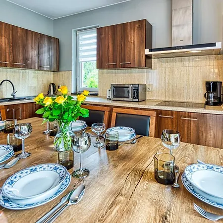 Royal Aparts Vika Gorskie Z Ogrodem Apartment Karpacz