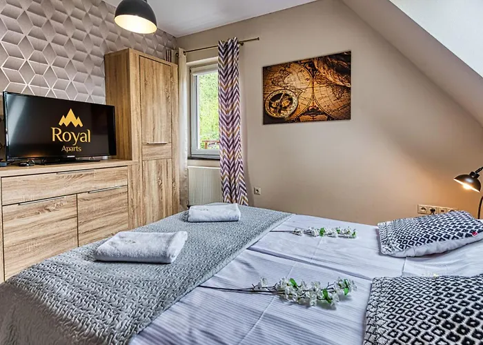 Daire Royal Aparts Vika Gorskie Z Ogrodem