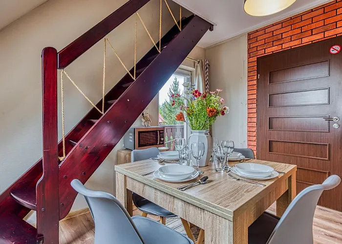 Royal Aparts Vika Gorskie Z Ogrodem Daire *