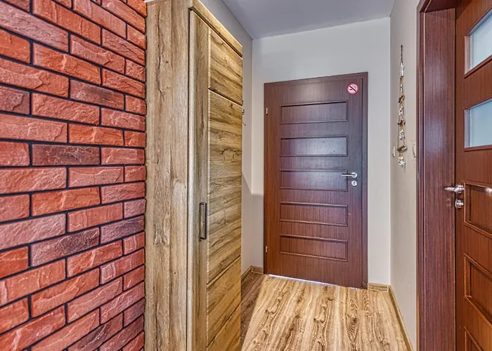 Royal Aparts Vika Gorskie Z Ogrodem Daire Karpacz