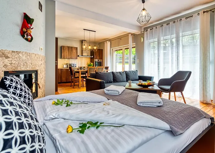 Royal Aparts Vika Gorskie Z Ogrodem